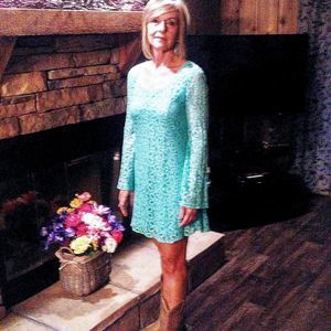 Meet your Posher, Sandy